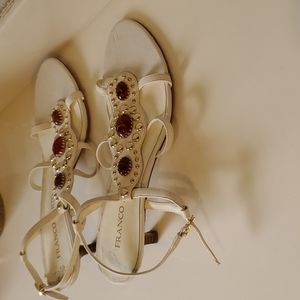 Very cute leather sandals